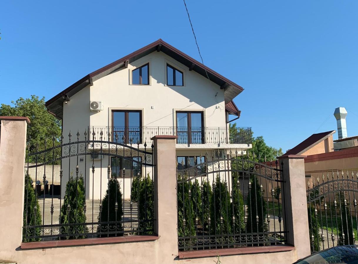 יאשי Apartament Micsunelelor Cu Parcare Privata מראה חיצוני תמונה