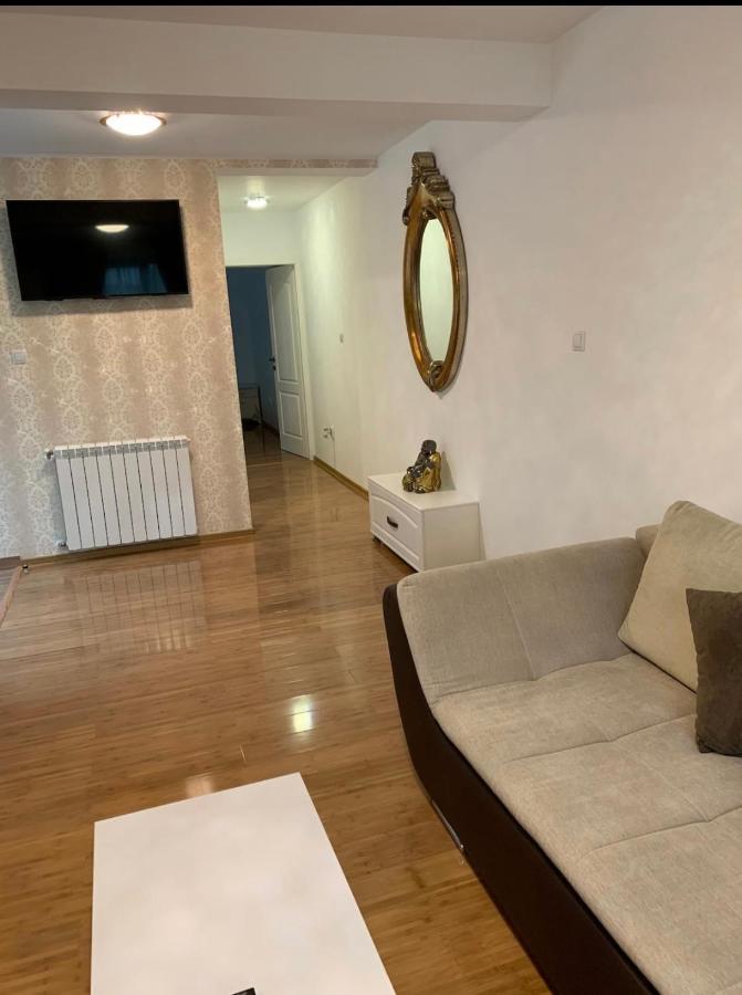 יאשי Apartament Micsunelelor Cu Parcare Privata מראה חיצוני תמונה